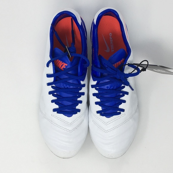 NIKE WOMEN’S TIEMPO LEGEND VI AG ACC SOCCER CLEATS - Picture 6 of 8